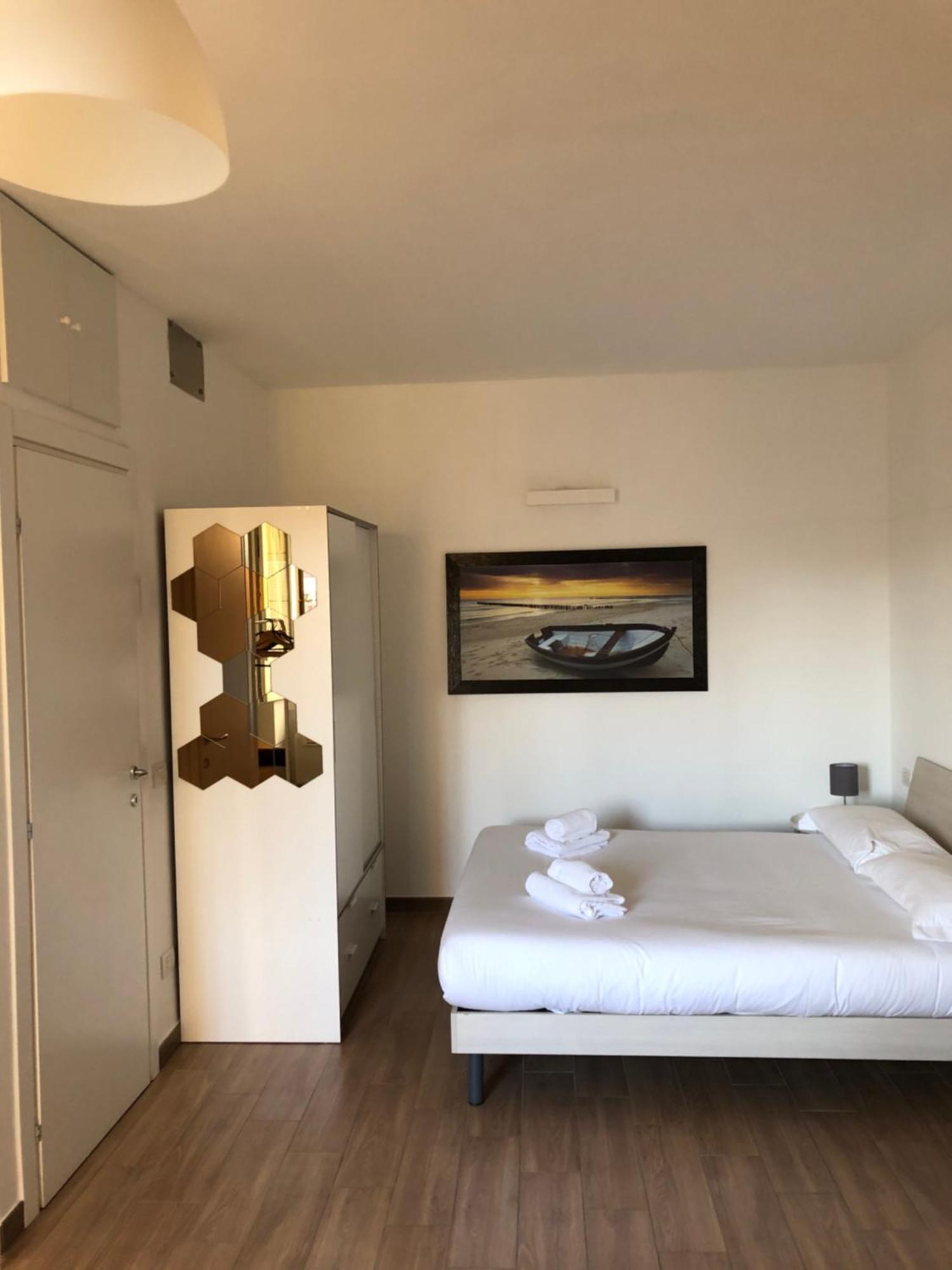 Casale 7- Navigli Cozy Studio Perfect X2! Milan Luaran gambar